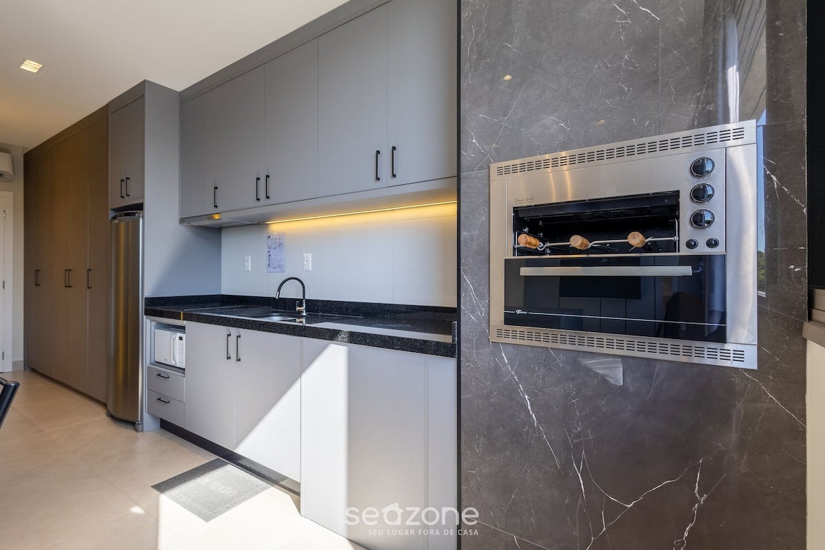Basic Apartment | Private kitchen