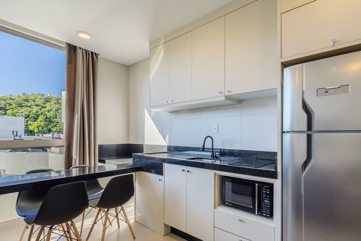 Basic Apartment | Private kitchen
