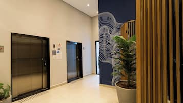 Elevator
