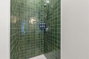 Hair dryer, towels