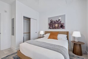2 bedrooms, iron/ironing board, free WiFi