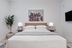 1 soverom, strykejern/-brett og wi-fi (inkludert)