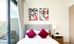 Apartment (0 Bedroom) | 1 bedroom, iron/ironing board, bed sheets - Serenity Studio With Balcony at Azizi Riviera (Dubai)