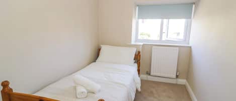 3 bedrooms, individually decorated, individually furnished, free WiFi