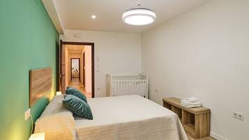 6 soveværelser, strygejern/strygebræt, Wi-Fi, sengetøj