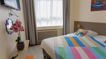 Ropa de cama de alta calidad, sistema de insonorización y wifi gratis