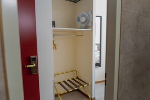 Premium bedding, free WiFi, bed sheets