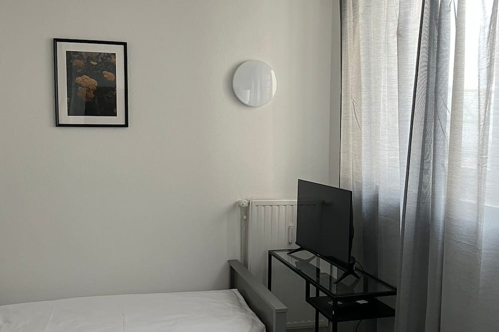 Art Rock Airport Hotel