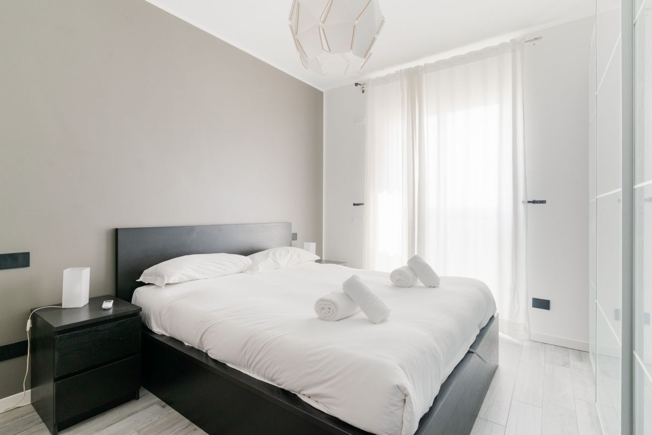 1 bedroom, iron/ironing board