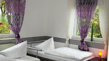 4 Schlafzimmer, Bügeleisen/Bügelbrett, WLAN, Bettwäsche