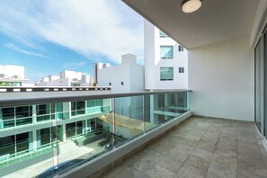 Deluxe Double Room, Pool View | Terrace/patio