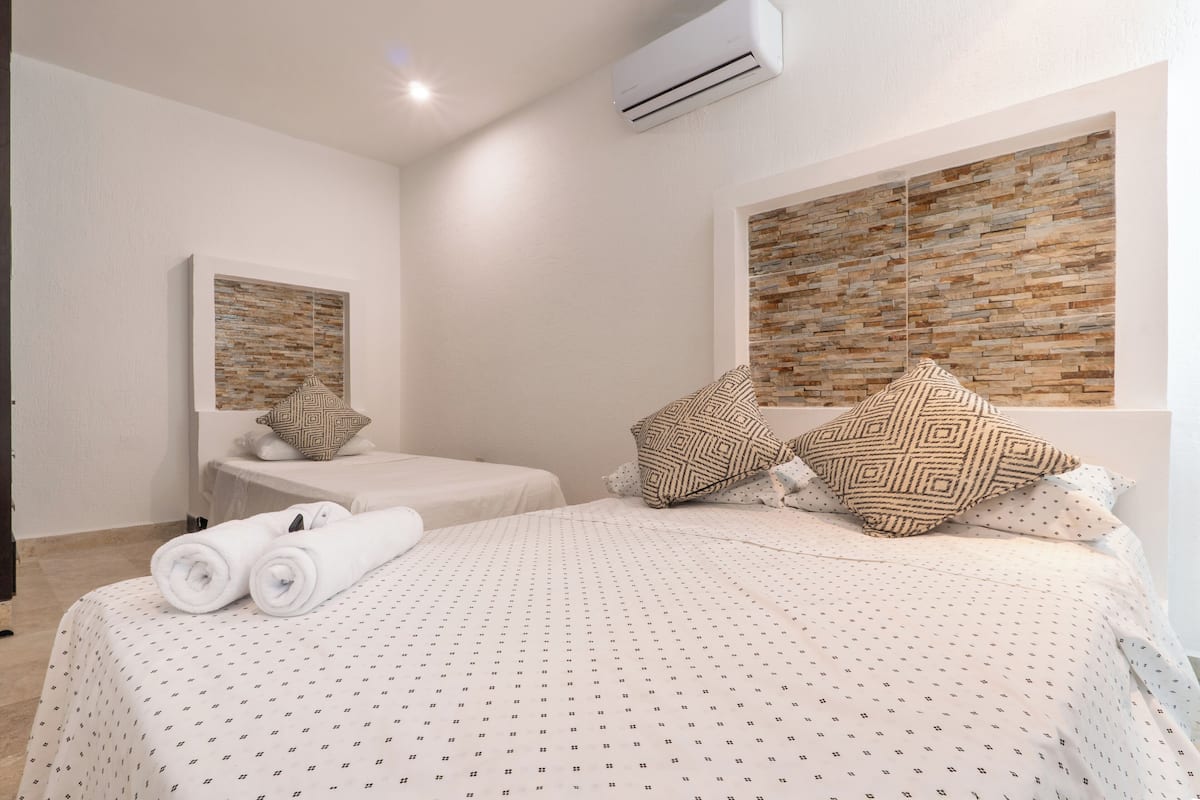 Standard Triple Room | WiFi (free)