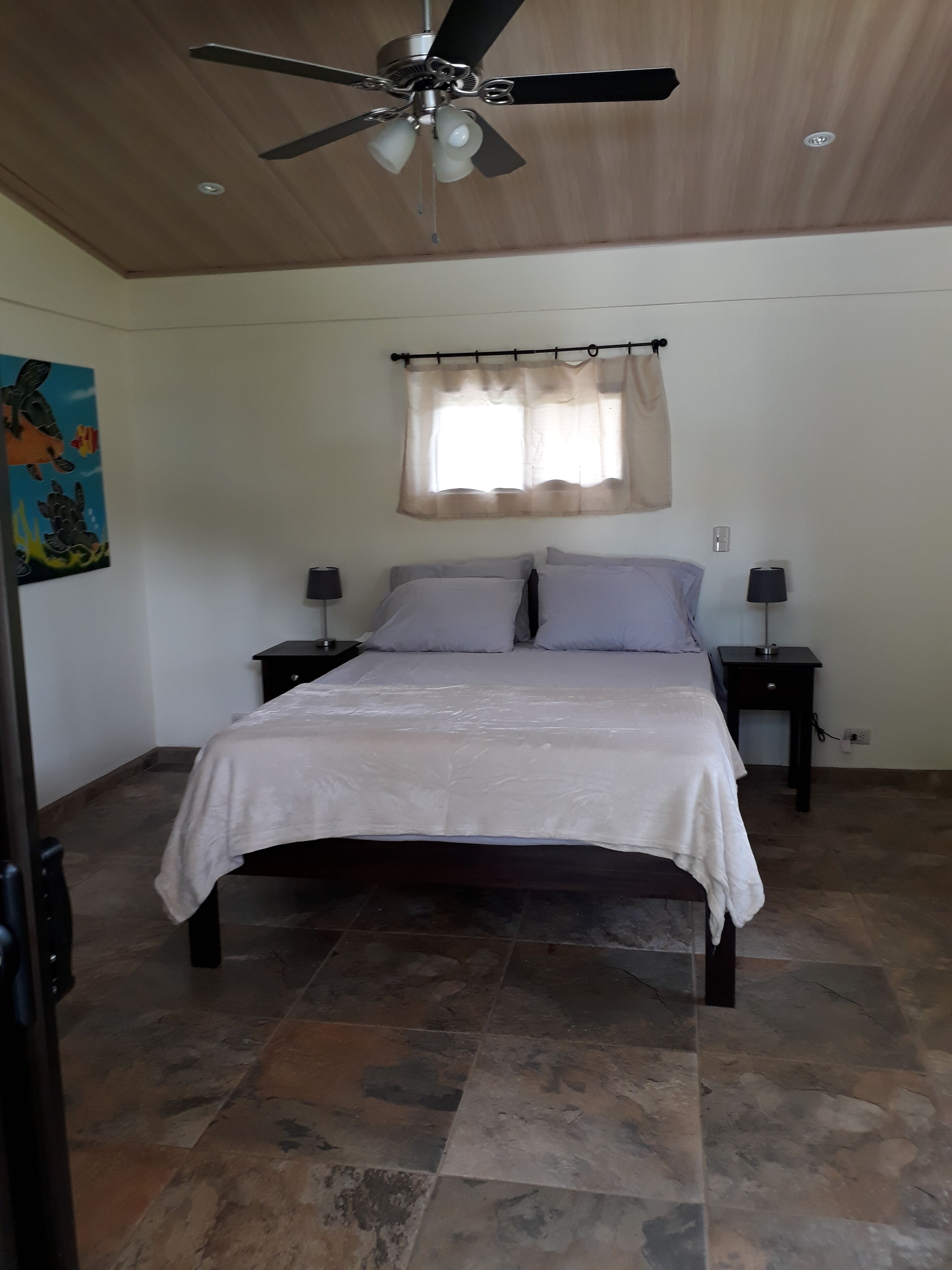 2 間睡房、Wi-Fi、床單