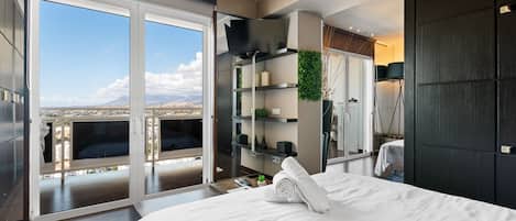 1 habitación, tabla de planchar con plancha, wifi y ropa de cama