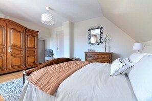 3 chambres, fer et planche Ă repasser, lit parapluie, Wi-Fi gratuit