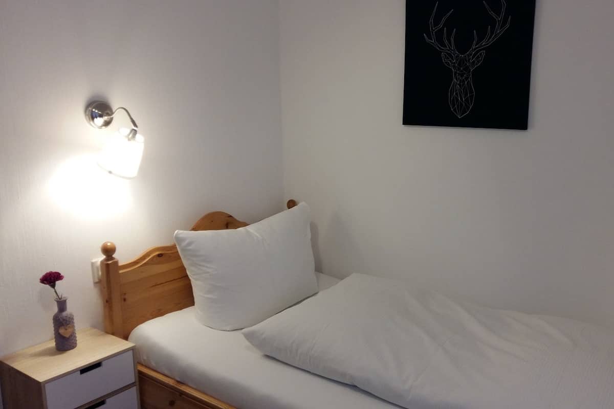 Chambre simple Standard, vue sur le jardin | Accès au Wi-Fi (inclus)