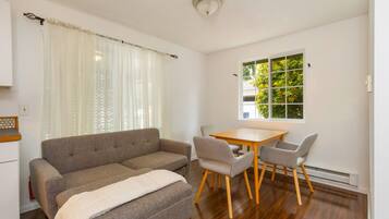 House | 2 bilik tidur