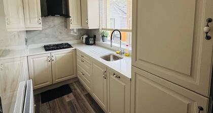 Charming 2-bedroom cottage nea Maynooth University with WiFi