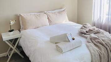 1 bedroom, iron/ironing board, WiFi, bed sheets
