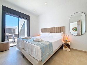 3 habitaciones, tabla de planchar con plancha y wifi gratis