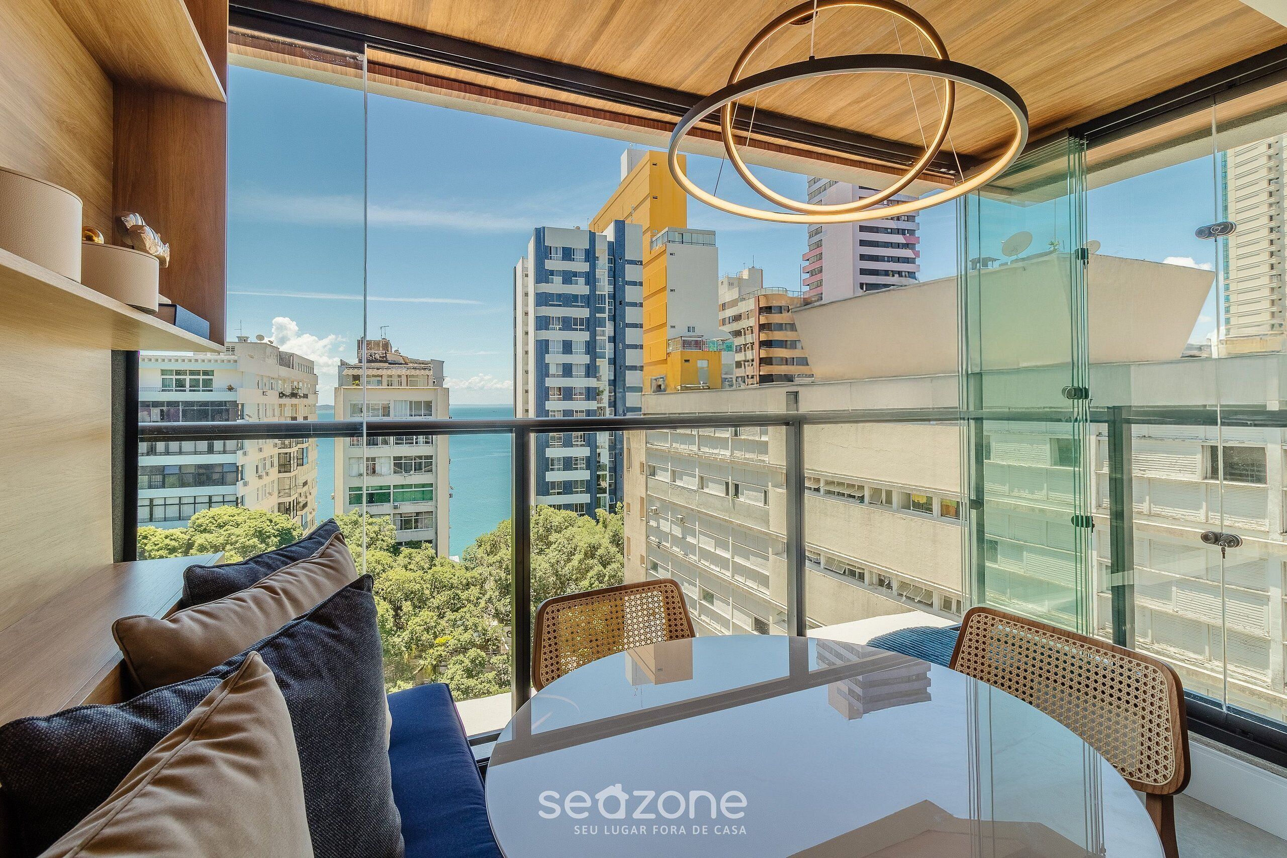 Basic Apartment | Dining