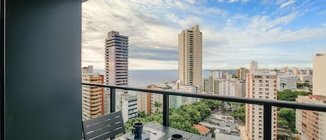 Apartamento básico | Restaurante al aire libre