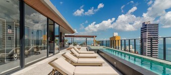 Stay With Style and Convenience in Salvador LIV