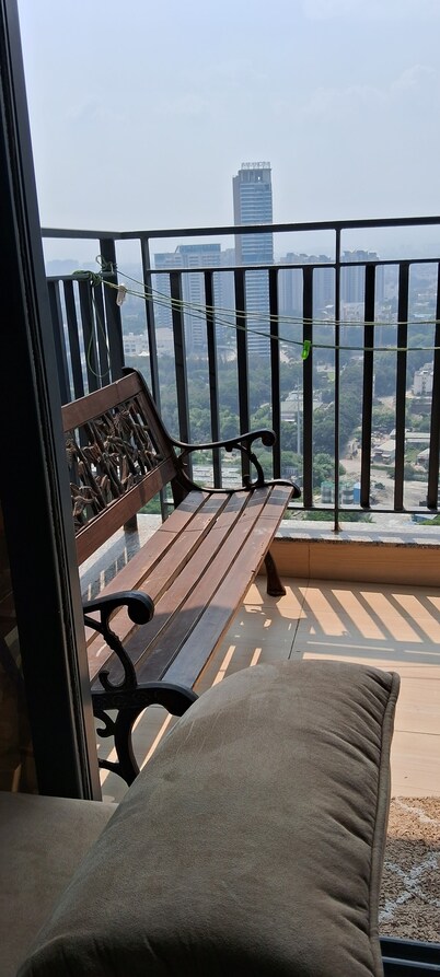 2-bedroom skyhigh apartment in fabulous Pune with AC, fitness room, WiFi