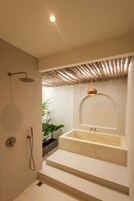 Deluxe Double Room, Pool View | Bathroom | Bathrobes, slippers