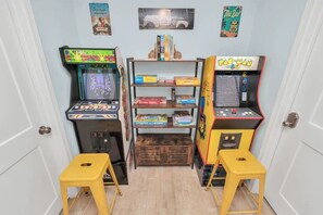 Spielezimmer