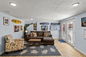 Smart TV, video games, books