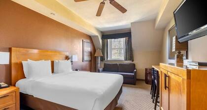 STANDARD STUDIO LAKE VIEW @Hilton Vacation Club Lake Tahoe Resort South