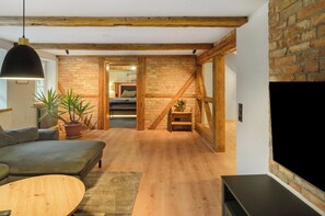 Fernseher, DVD-Player