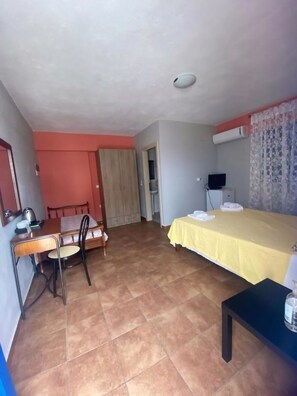 Apartment, Balcony, Courtyard View | Free WiFi