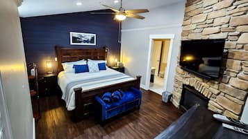 5 Schlafzimmer, Schreibtisch, Bügeleisen/Bügelbrett, Reisekinderbett