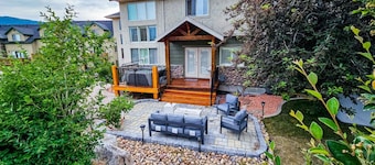 Creeds Powder Mountain Views & Golfing Pool Game Room Sauna