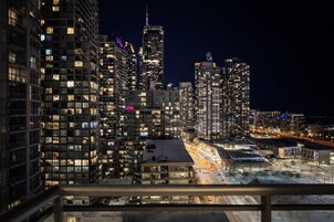 Comfort appartement, balkon, uitzicht op stad | Uitzicht op de stad