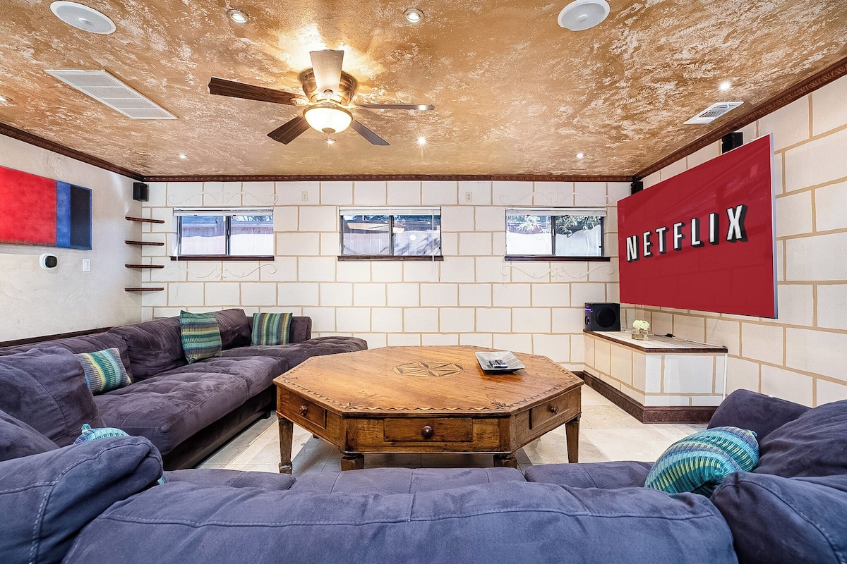 Photo 7 of Texas Size + Pool + Hottub + Bar + 8 bedroom+ Ping Pong + Guest Suite