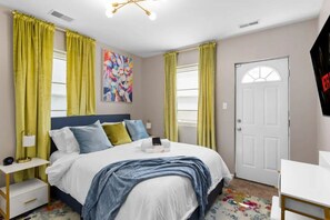 2 bedrooms, WiFi, bed sheets