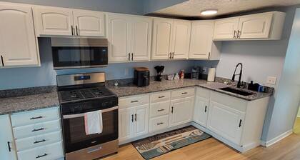 1st Floor Beach Access 2-Bedroom Condo in Geneva U2