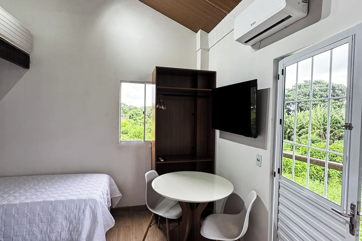 Standard Triple Room | Free WiFi