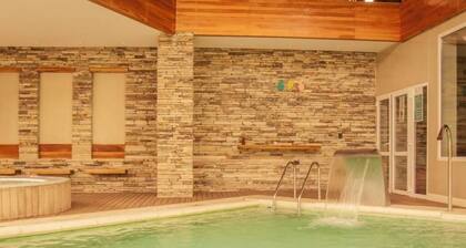 Los Robles Apart & Spa