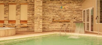 Los Robles Apart & Spa