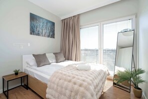 1 bedroom, iron/ironing board, travel crib, WiFi