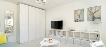 Bright Studio | A Place to Work and Close to the Fair