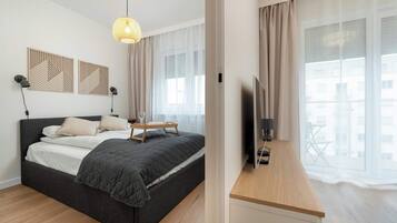 1 chambre, bureau, fer et planche à repasser, Wi-Fi