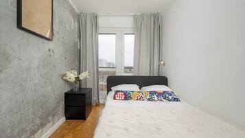 1 bedroom, iron/ironing board, travel crib, WiFi