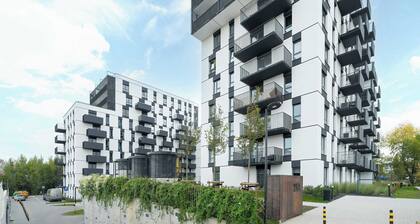 Modern Apartment in Poznan | Balcony, Parking, Air Conditioning