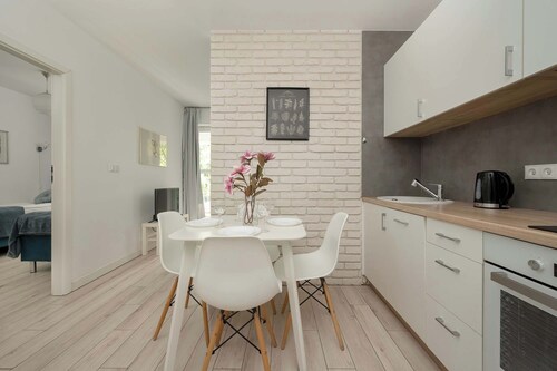 Elegant Apartment with Balcony | Parking | Quiet Neighborhood