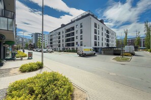 Exterior - Modern Studio with a Balcony | Near the River (Wrocław)